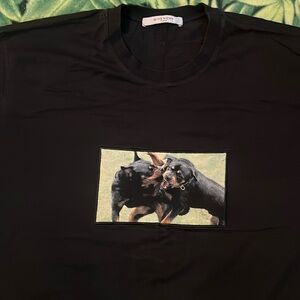 GiVENCHY Rottweiler shirt 🐾🐶